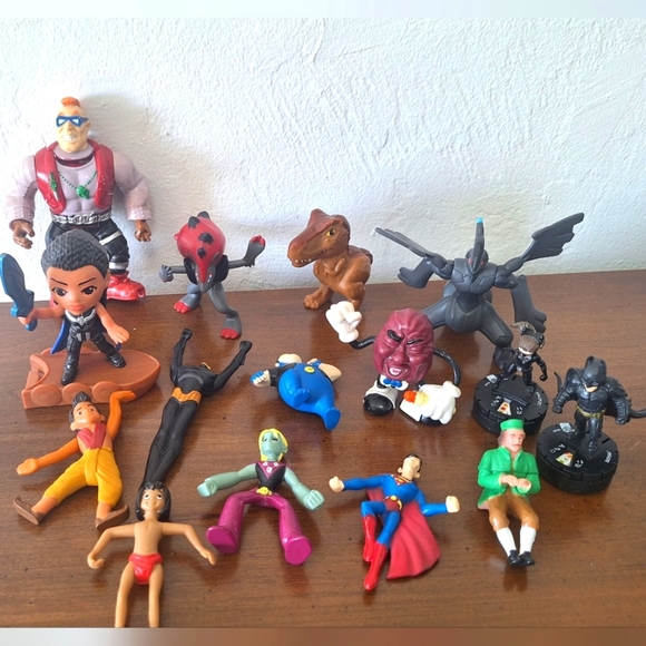 Lof Of 15 Action Figures Toys - Picture 6 of 7